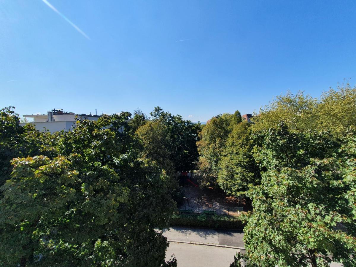 Studio Apartment Matic Tour As By Ljubljanica River 류블랴나 외부 사진